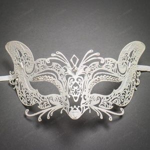 White Women's Masquerade Eye Mask Sexy Fox Halloween Party Eye Mask